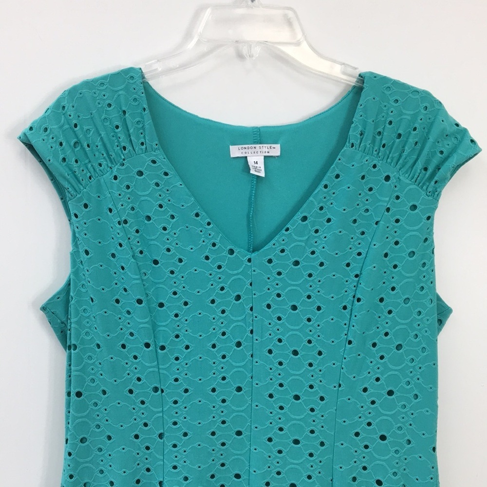 London Style Collection Eyelet Dot Pattern Mint Green Midi Dress Size 14 - Picture 2 of 8